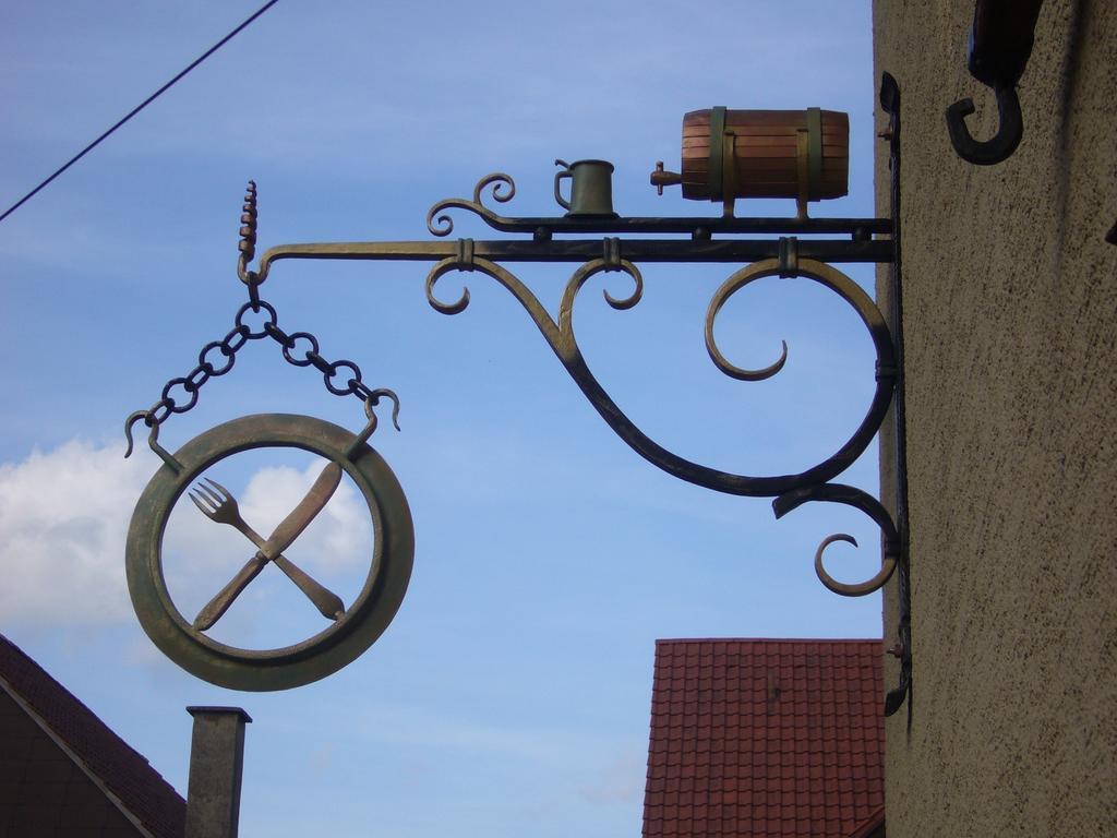 Holzhausen  Landgasthaus Loewen Mit Gaestehaus מראה חיצוני תמונה